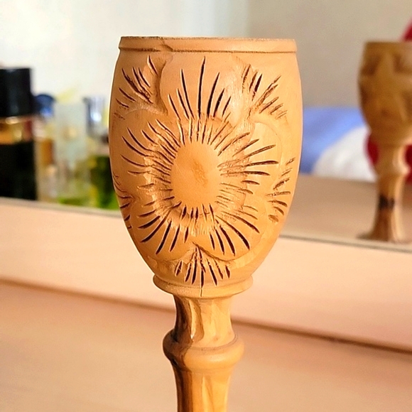 Handcarved Israel Olive Wood Chalice - Picture 3 of 6